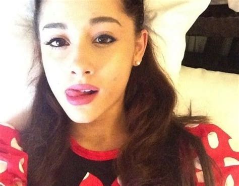 ariana grande nude leaks|Ariana Grande Nude Photos & Naked Sex Videos